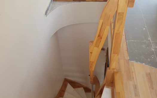 DENİZ MANZARALI ,BAHÇELİ, TERASLI OTOPARKLI 150 M2 BUTİK VİLLA